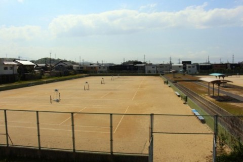 鳥取市千代テニス場 